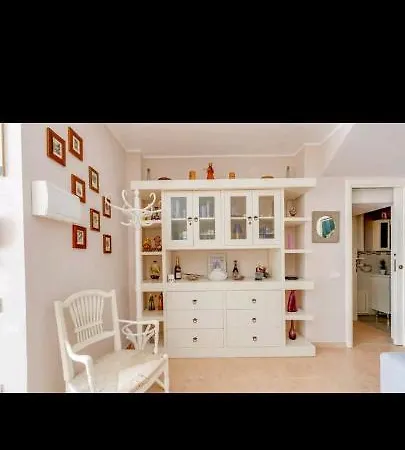 Apartment Liebe House Sestu