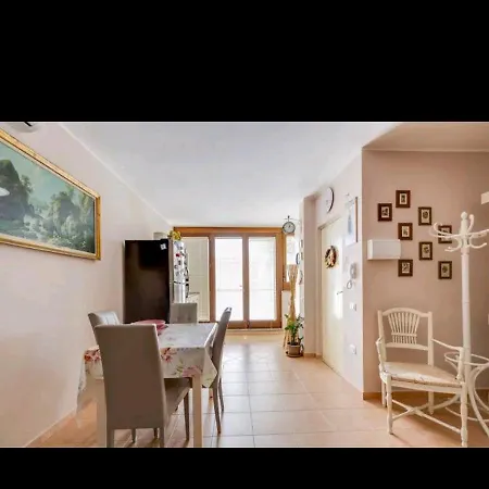 Liebe House Apartment Sestu